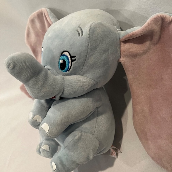 20% off $40! TY Sparkle Disney Baby Elephant(Dumbo) 11" large plush - SO SOFT! - Picture 2 of 5